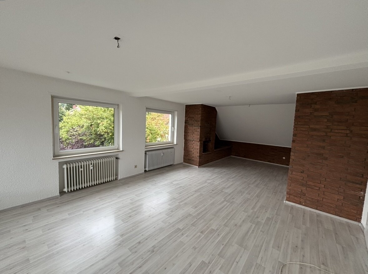 Helle schöne 3 Zimmer Wohnung in der Kerngemeinde Flieden
