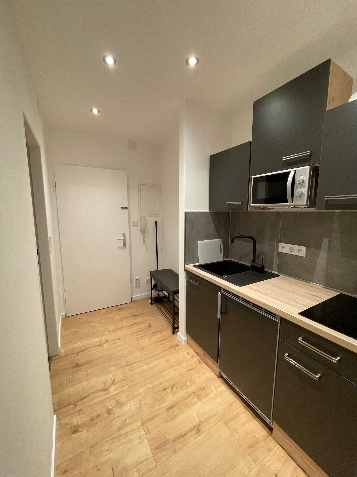 Renoviertes, Schickes, helles Apartment in Fulda Innenstadt - Nähe Schlossgarten, 